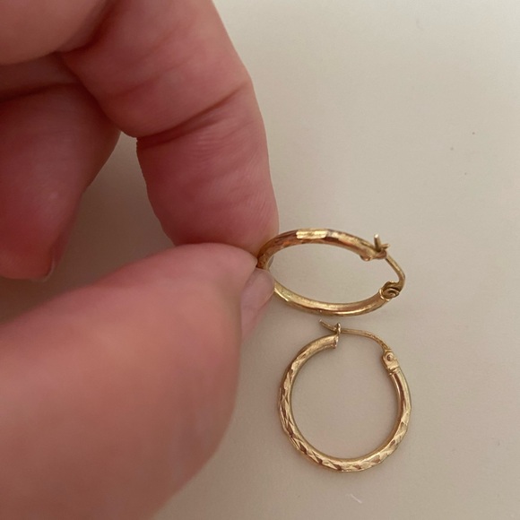 Elegant Gold plated Silver Hoop Earrings, Real silver and 18k gold plated - Picture 2 of 3